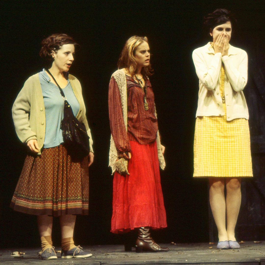 Christen O’Leary, Nadine Garner and Pamela Rabe in Così (1994, Photo by Jeff Busby / MTC)